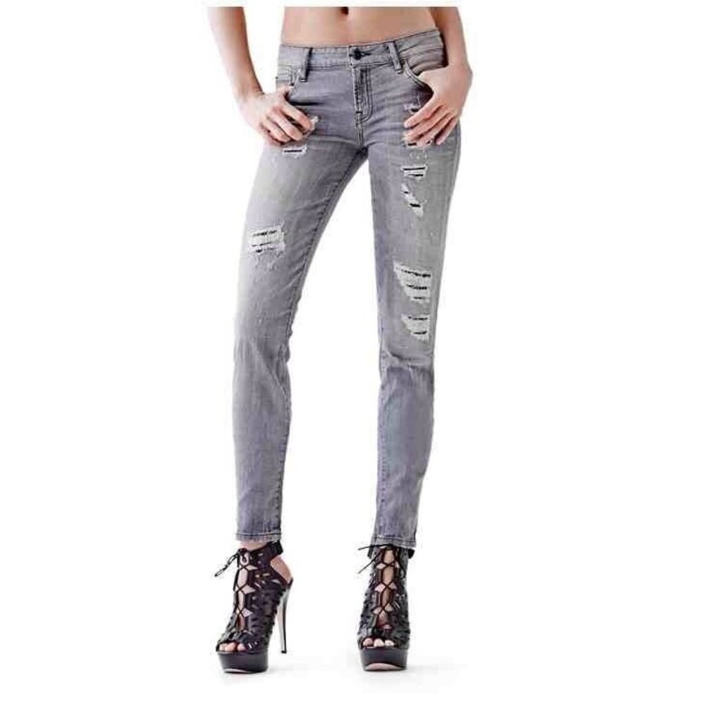 Guess Mid Rise Power Curvy Skinny Jeans In Create Wash Destroyed Details Size 24